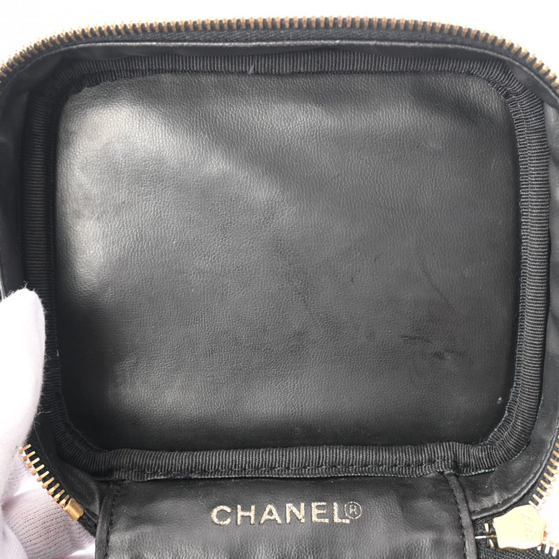 CHANEL シャネル 縦型 バニティ 黒 A01998 レディース キャビアスキン ハンドバッグ Bランク 中古 銀蔵