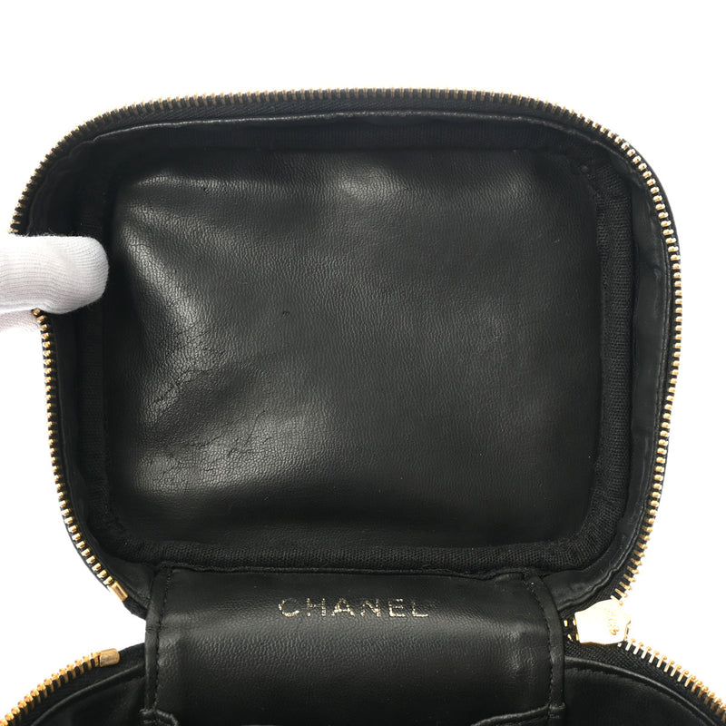 CHANEL シャネル 縦型バニティ ブラック ゴールド金具 - レディース キャビアスキン ハンドバッグ Bランク 中古 銀蔵