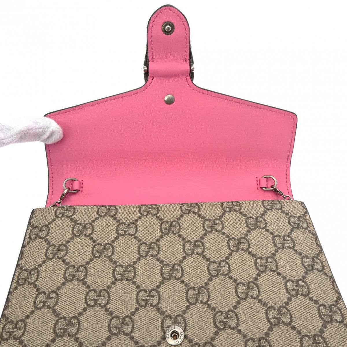 グッチGGスプリーム チェーンウォレット ベージュ/ピンク レディース