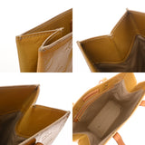 LOUIS VUITTON ルイヴィトン リード MM ベージュ M91141 レディース モノグラムヴェルニ ハンドバッグ Cランク 中古 銀蔵