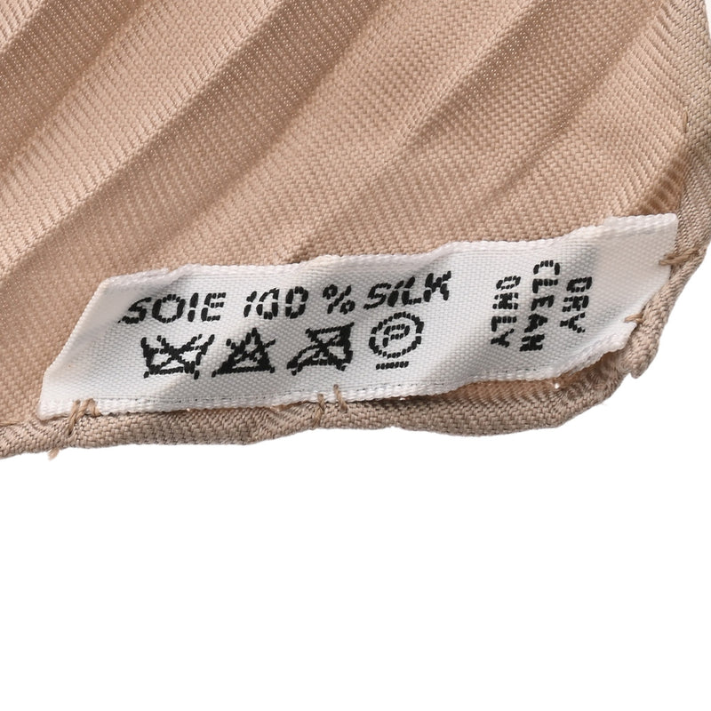 HERMES エルメス プリーツスカーフ カレ90 ベージュ レディース シルク100％ スカーフ Aランク 中古 銀蔵