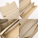 CHANEL シャネル マトラッセ チェーンウォレット ホワイト レディース キャビアスキン ショルダーバッグ ABランク 中古 銀蔵