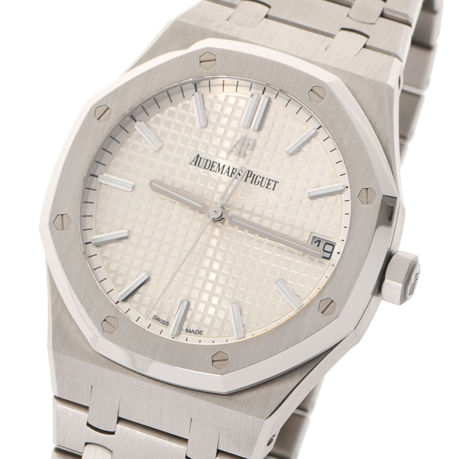 808000610989000-11_d0a79c39-