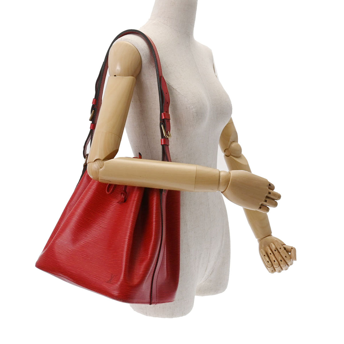 【6dd4127-k】ルイヴィトン ショルダーバッグ エピ プチノエ M44107 カスティリアンレッド【中古】レディース LOUIS VUITTON - ☆最終価格☆SALE【6dd4127-k】ルイヴィトン