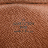 LOUIS VUITTON ルイヴィトン モノグラム ダヌーブ ブラウン M45266 ユニセックス モノグラムキャンバス ショルダーバッグ Bランク 中古 銀蔵