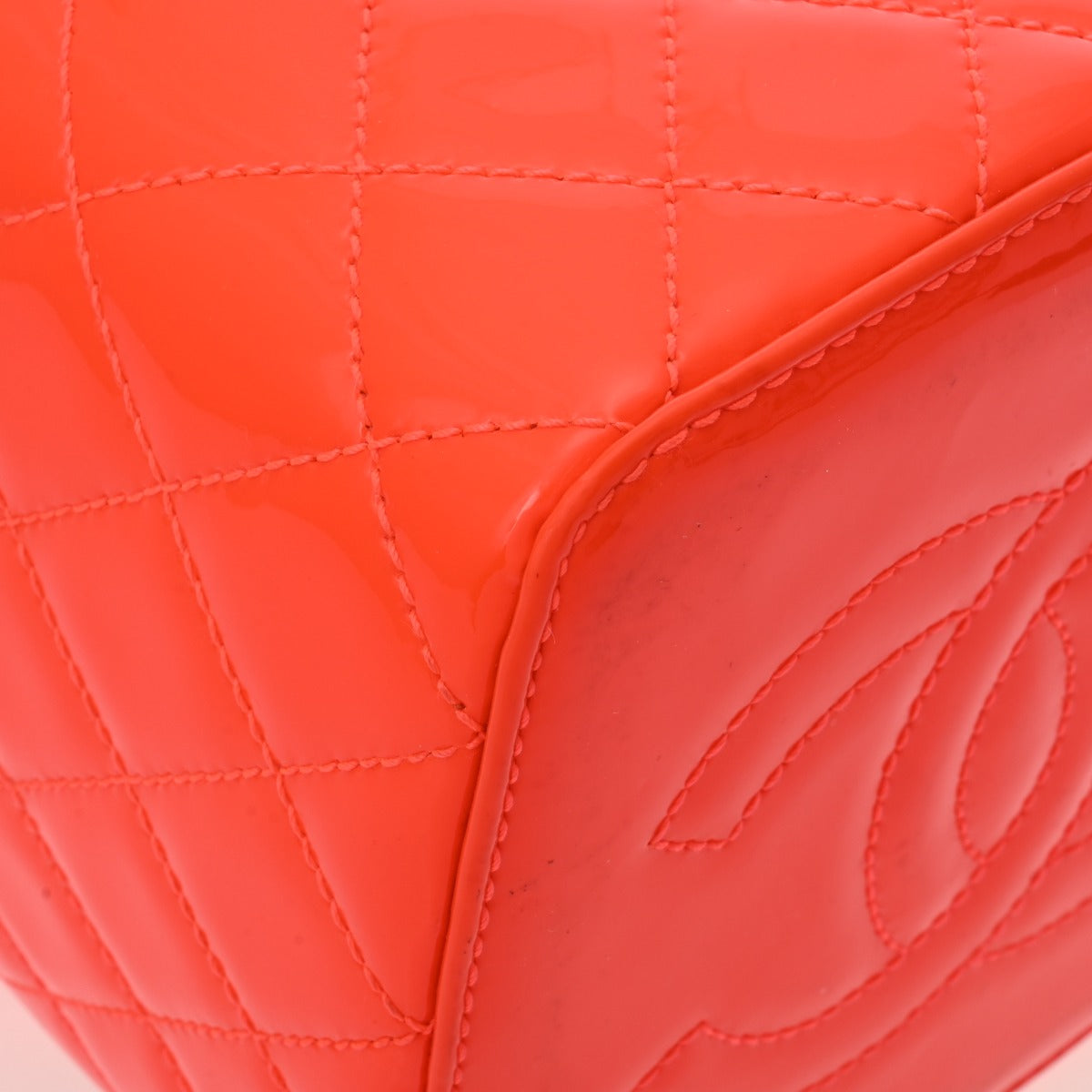 CHANEL シャネル マトラッセ バニティバッグ オレンジ レディース