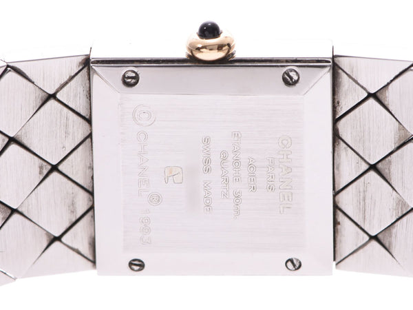 Chanel matelasse lindera board H0475 Lady's SS/YG quartz clock AB rank CHANEL used silver storehouse