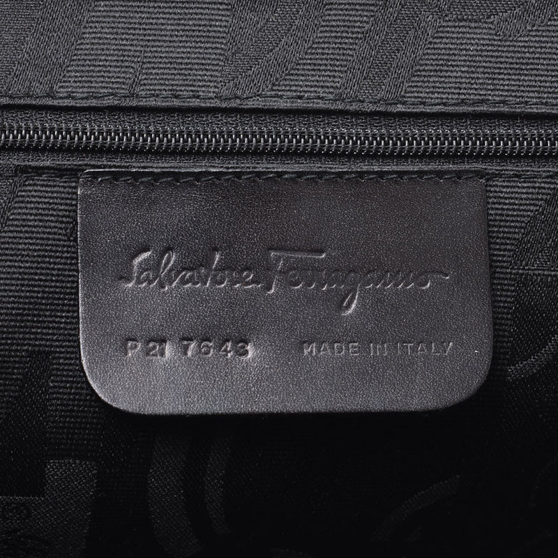 Salvatore Ferragamo Ferragamo Black Silver Hardware Ladies Calf One Shoulder Bag Used