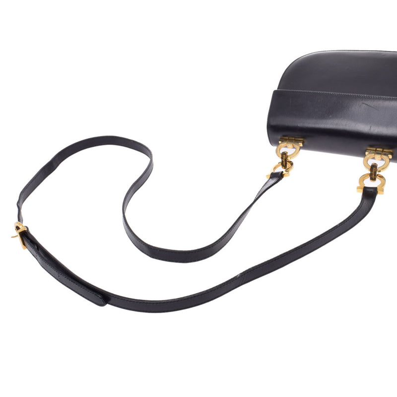 Salvatore Ferragamo Ferragamo Gancini Black Gold Hardware Ladies Calf Shoulder Bag Used