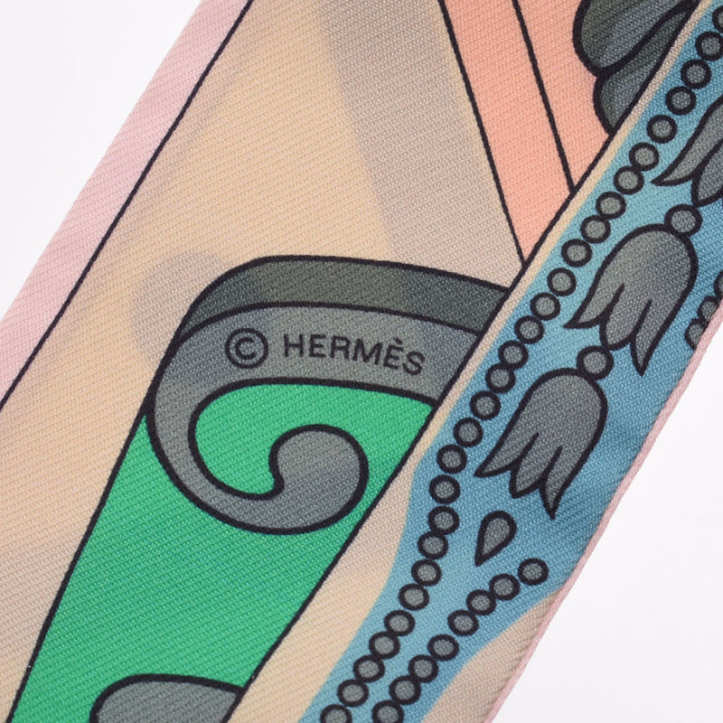HERMES Hermes Tsuilly Berlinne Carriage Pink/Light Blue/Yellow Women's Silk Scarf Used