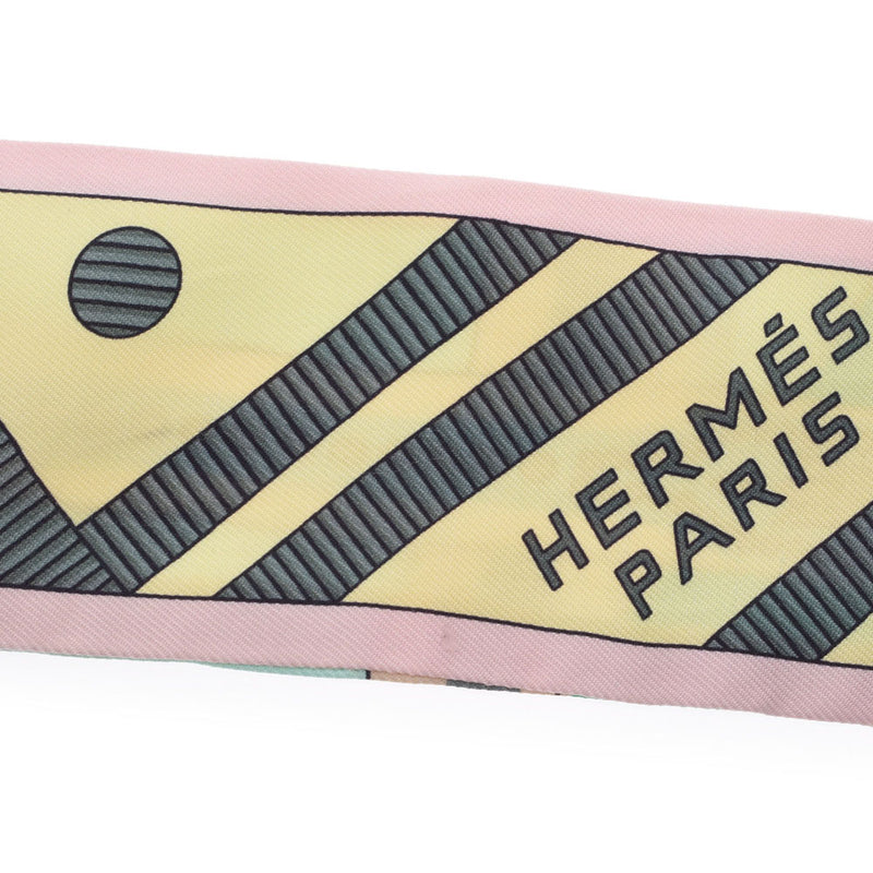 HERMES Hermes Tsuilly Berlinne Carriage Pink/Light Blue/Yellow Women's Silk Scarf Used