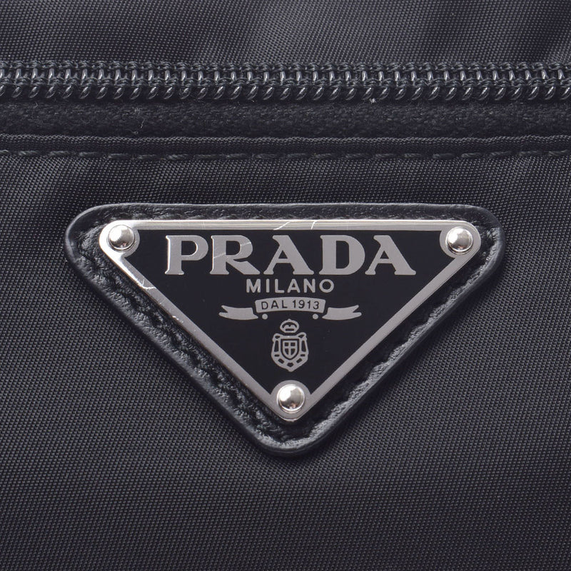 PRADA プラダスタッズ 現行モデル 
 黒 レディース ナイロン ショルダーバッグ
 1BC167 
 中古