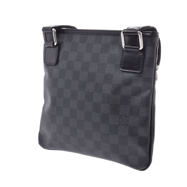 14137 LOUIS VUITTON ルイヴィトングラフィットトマス black / gray system メンズダミエグラフィットキャンバスショルダーバッグ N58028 is used