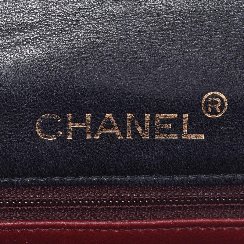 CHANEL シャネルミニマトラッセ 
 黒 ゴールド金具 レディース ラムスキン ショルダーバッグ
 
 中古