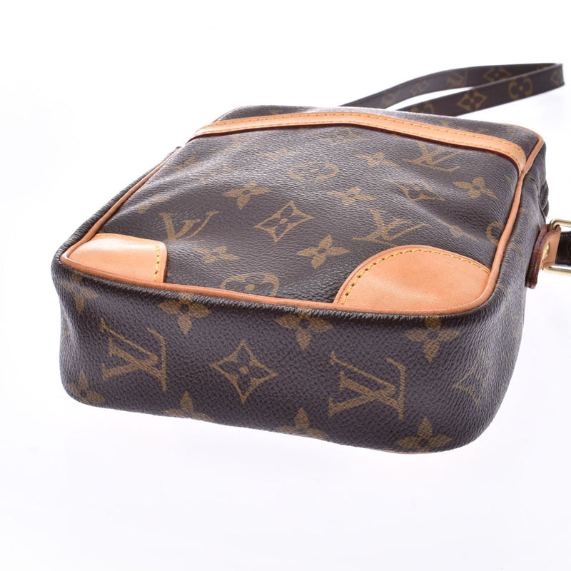 ルイヴィトンダヌーブ 14145 ブラウン ユニセックス モノグラムキャンバス ショルダーバッグ M45266 LOUIS VUITTON 中古 –  銀蔵オンライン