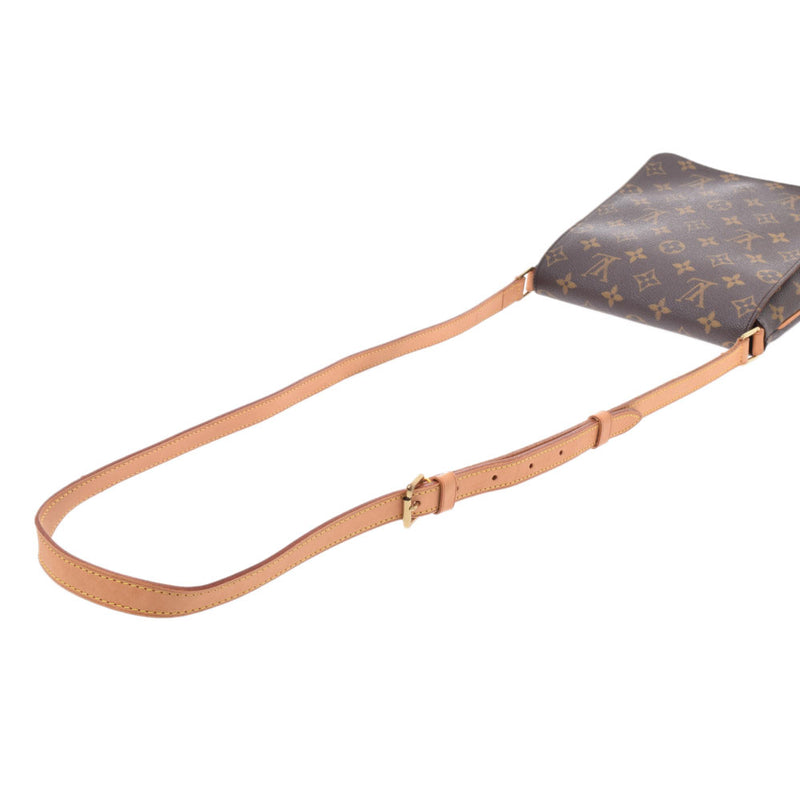 Louis strap outlet bag