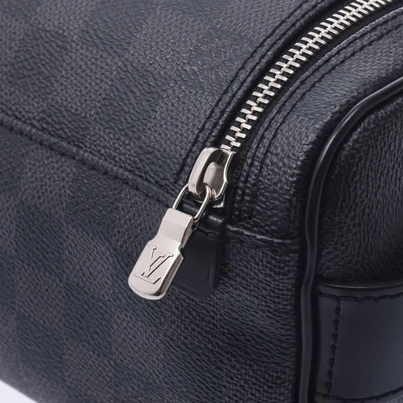 LOUIS VUITTON ルイヴィトンダミエグラフィットトワレポーチ black / gray N47625 メンズダミエグラフィットキャンバスポーチ A rank used silver storehouse