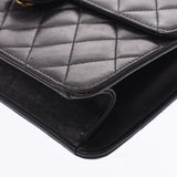 CHANEL シャネル マトラッセ チェーンショルダーバッグ  プッシュロック 黒 ゴールド金具 レディース ラムスキン ショルダーバッグ Bランク 中古 銀蔵