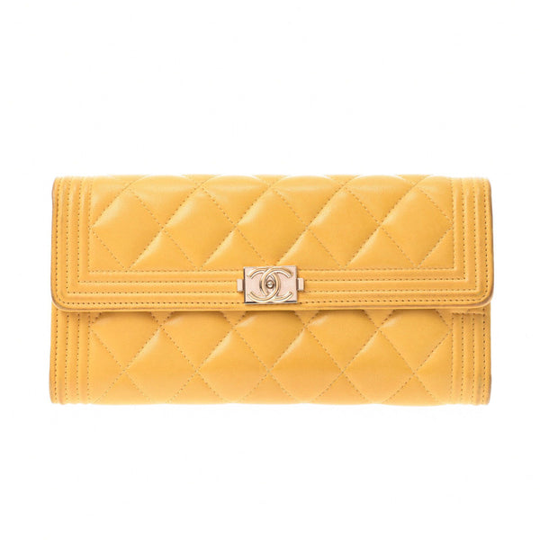 CHANEL Chanel Boy Chanel Folded Long Wallet Yellow Gold Hardware Ladies Lambskin Long Wallet B Rank Used Ginzo