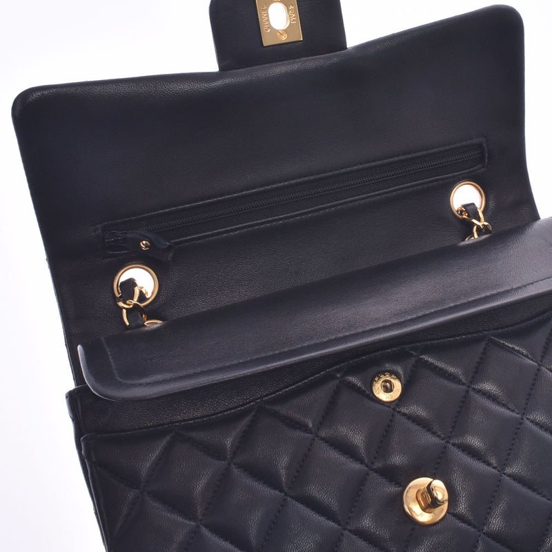 CHANEL Mattelasse Chain Shoulder Bag Double Flap Black Gold Hardware Ladies Lambskin Shoulder Bag A Rank Used Ginzo