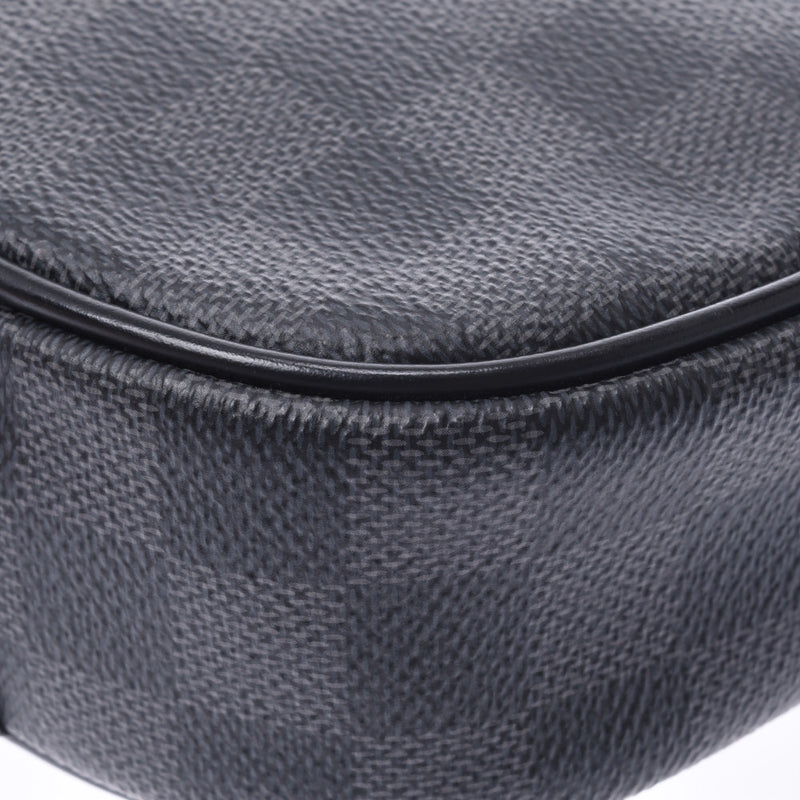 LOUIS VUITTON Louis Vuitton Damier Graphite unbreather 3WAY bag black / grey N41289 men's body bag a-rank used silver