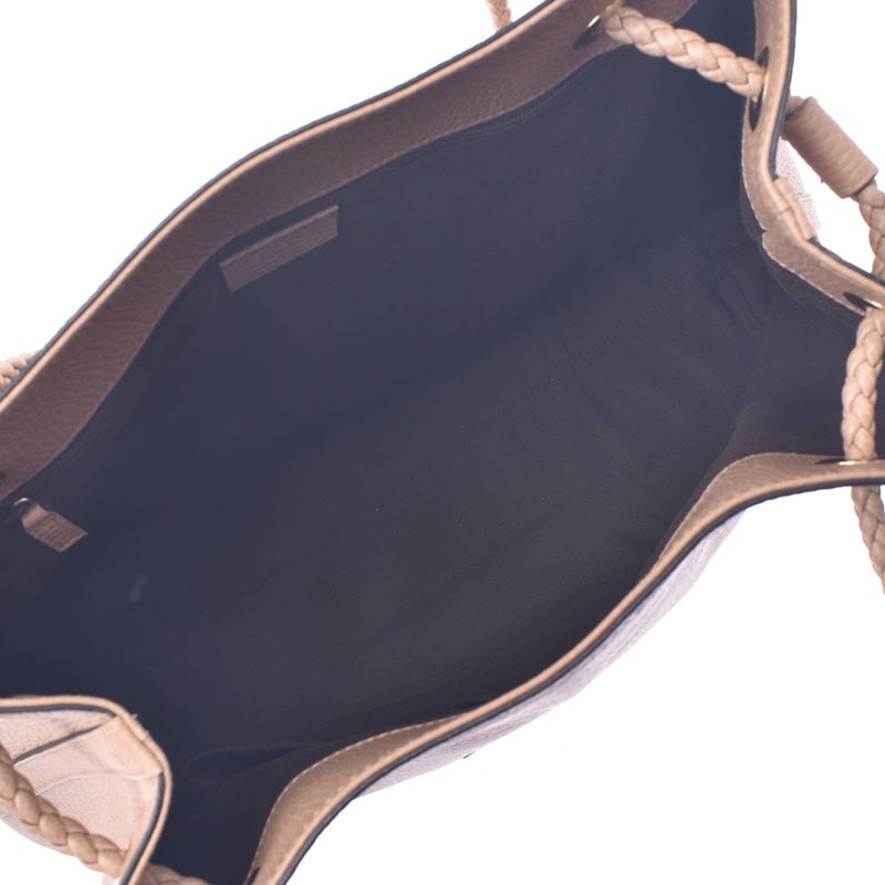 [金融销售] Gucci Gucci手提袋百米色419689女性小牛肩包Ab排名使用水池