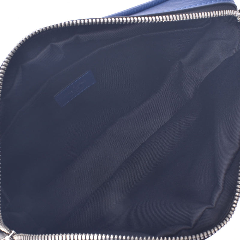 Louis Vuitton Louis Vuitton Taiga Outdoor Messenger Cobalt M33437 Men's Leather Shoulder Bag A Rank Used Sinkjo