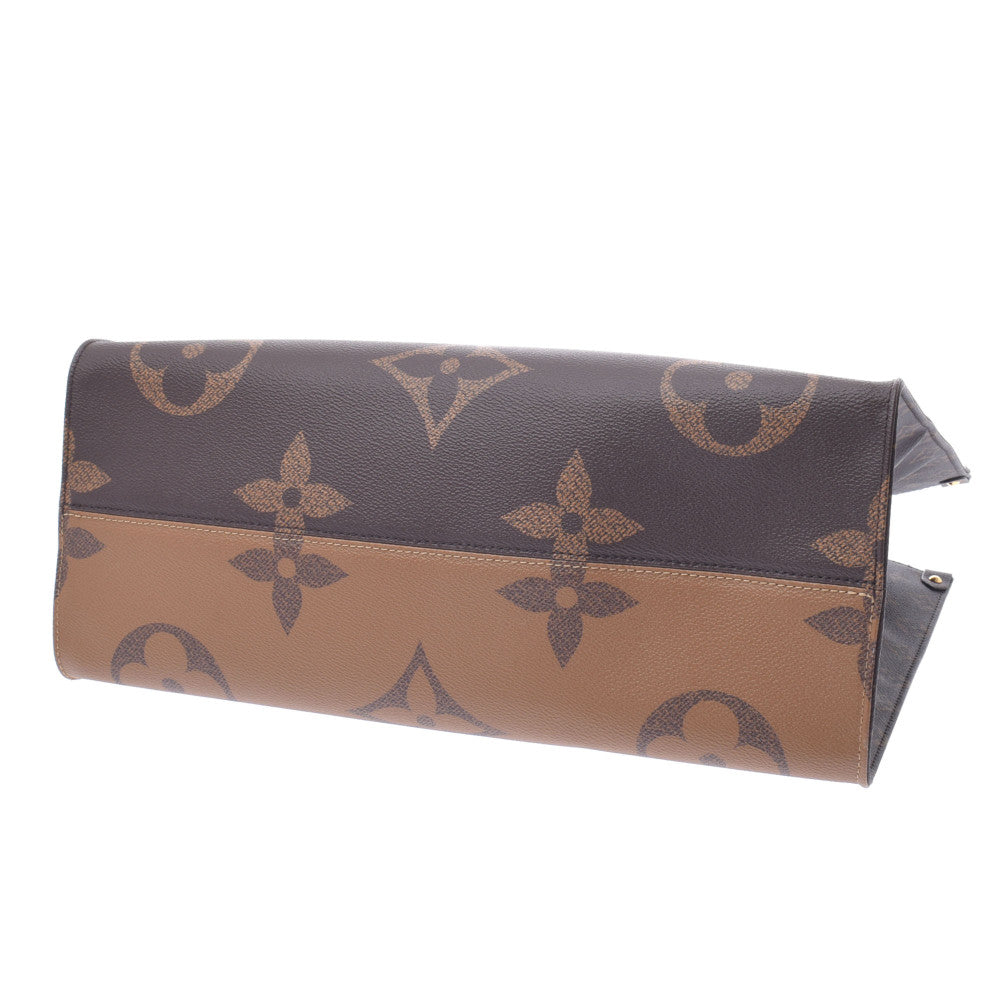 ルイヴィトンジャイアントモノグラム オンザゴーGM ブラウン ユニ