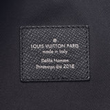 Louis Vuitton Louis Vuitton Taiga Cabarito Black M31009 Men's Leather Hand Bag B Rank Used Silgrin