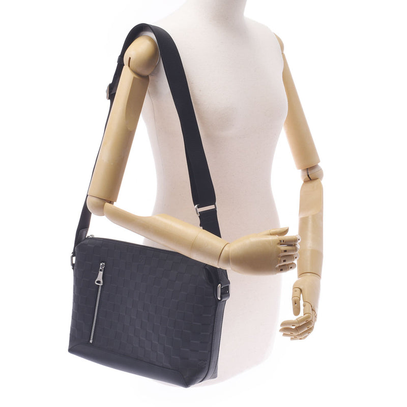Louis Vuitton Louis Vuitton Dumie Anfini Discovery Messenger PM Onyx N42415 Men's Leather Shoulder Bag A-Rank Used Silgrin