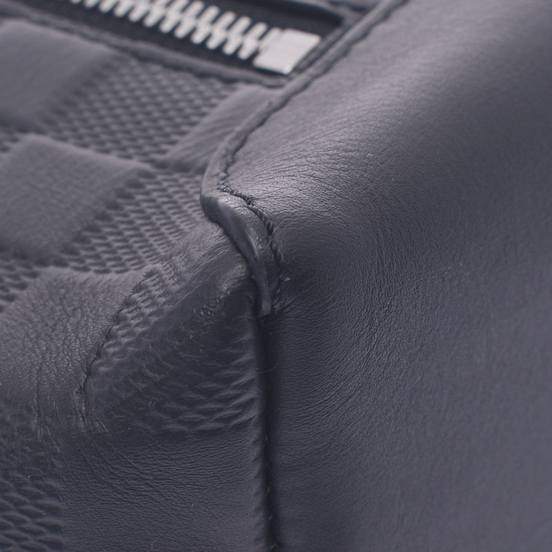 Louis Vuitton Anfini Discovery Messenger PM 14137 Onyx Men's Shoulder Bag  N42415 LOUIS VUITTON Used – 銀蔵オンライン
