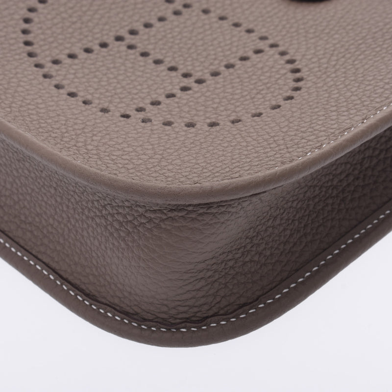 【母亲节推荐】银藏二手未使用的HERMES爱马仕EVRIM TPM Y刻印Ettop Trip Creamans肩包