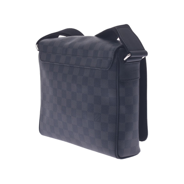 Louis Vuitton Louis Vuitton Damier Graphit District PM NM Black N41028 Men's Dumier Graphit Canvas Shoulder Bag A-Rank Used Silgrin