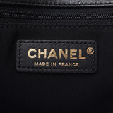 CHANEL Chanel Matrasse Chain Shoulder White / Black Gold Bracket Women's Curf Shoulder Bag A-Rank Used Silgrin