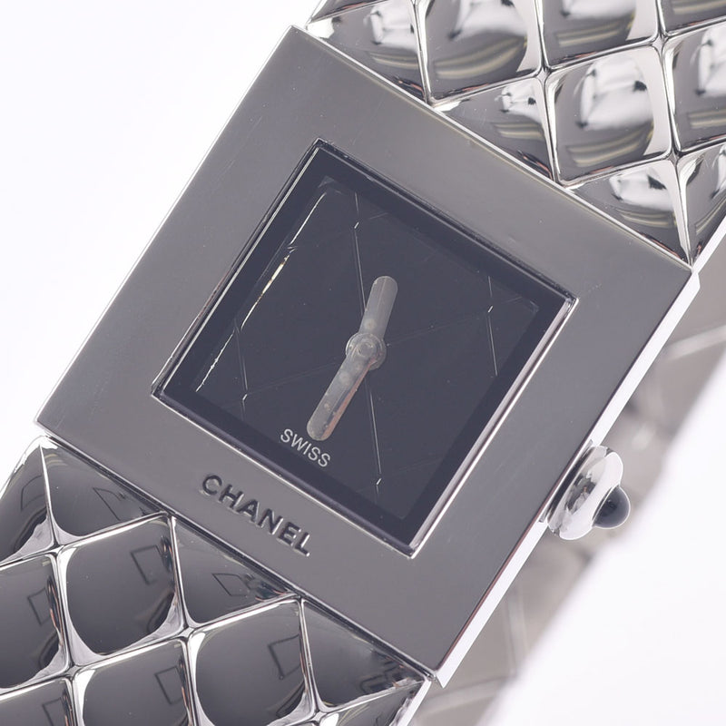 CHANEL Chanel matelasse Lady's SS watch quartz lindera board A rank used silver storehouse