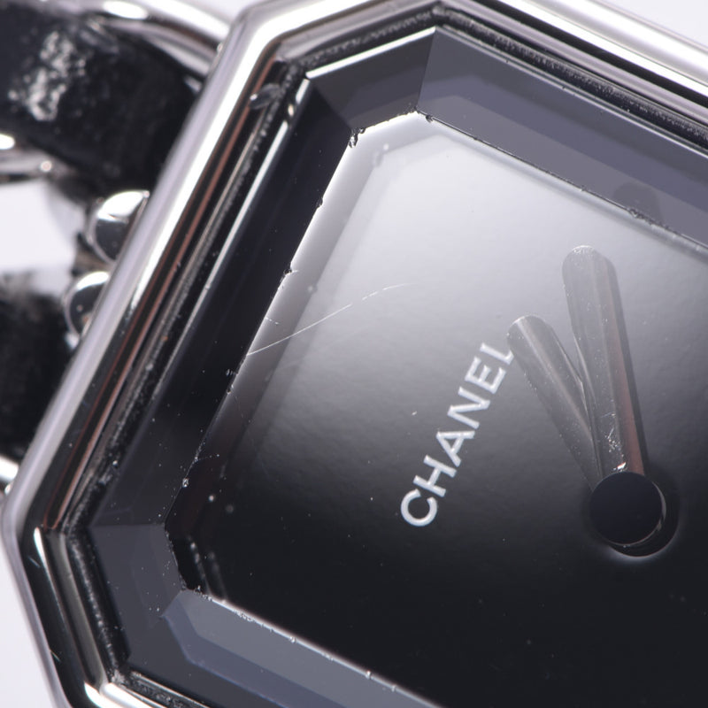 Chanel Plaid Mini Shoulder SS / Black Leather Watch