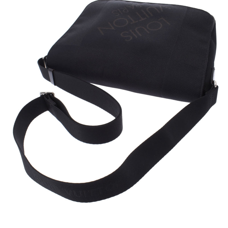 LOUIS VUITTON ルイヴィトン ダミエ ジェアン プチメサジェ ノワール（黒） M93618 ユニセックス キャンバス/レザー ショルダーバッグ Bランク 中古 銀蔵
