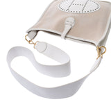 Hermes Hermes Evelin PM白金支架□G刻（2003年左右）男女皆宜的TOWA / TRIYO CLOMANCE单肩包B等级使用水池