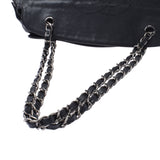 Chanel Chanel Chain单肩包黑银配件女士鱼子酱皮肤肩袋B排名使用水池