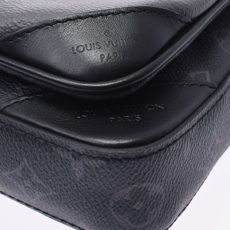 Louis Vuitton Louis Vuitton Monogram Eclipse Reverse Trio Messenger Black / Gray M69443 Men's Shoulder Bag A-Rank Used Silgrin