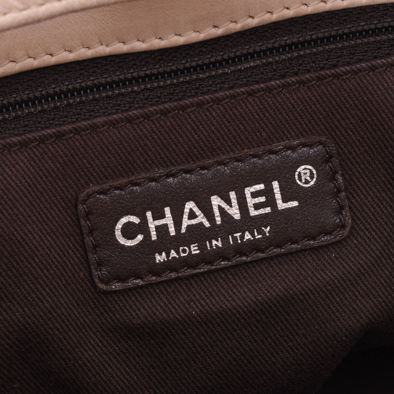 Chanel Chanel Matrasse米色/深棕色银配件女士Lamskin手提包B等级使用水池