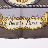 HERMES エルメス カレ90 白い馬に跨ったルイ14世 グレー レディース シルク100％ スカーフ Aランク 中古 銀蔵