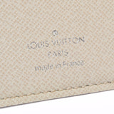 LOUIS VUITTON ルイヴィトン エピ ポルトフォイユ ジョイ  イヴォワール M6658J ユニセックス エピレザー 三つ折り財布 ABランク 中古 銀蔵