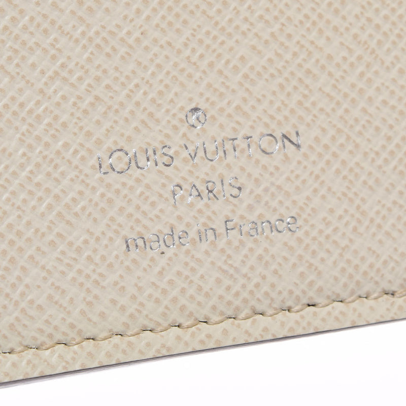 LOUIS VUITTON ルイヴィトン エピ ポルトフォイユ ジョイ  イヴォワール M6658J ユニセックス エピレザー 三つ折り財布 ABランク 中古 銀蔵