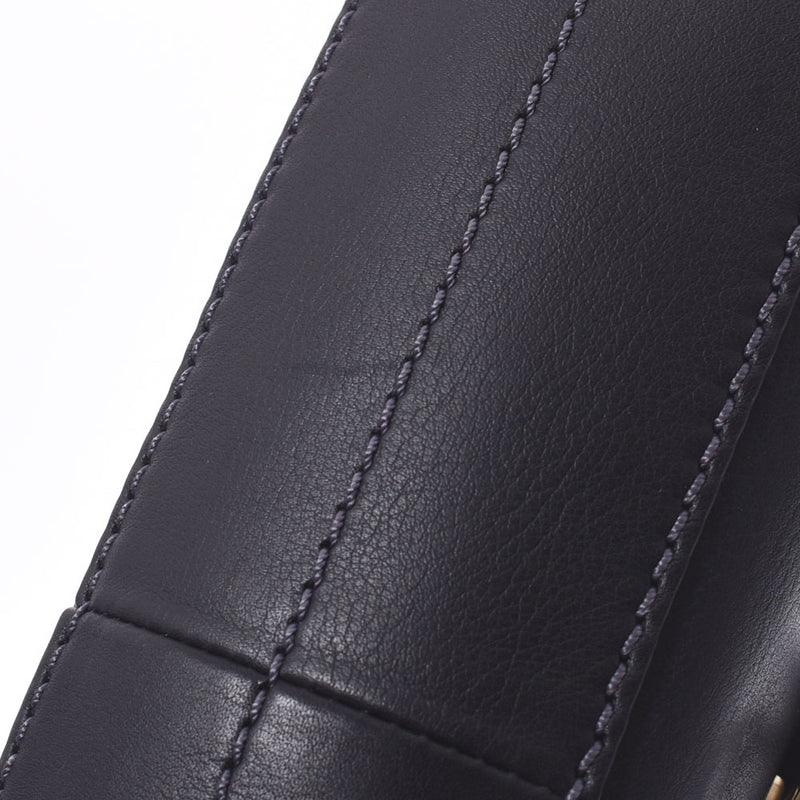 TOD’S トッズ 黒 レディース カーフ ショルダーバッグ Aランク 中古 銀蔵