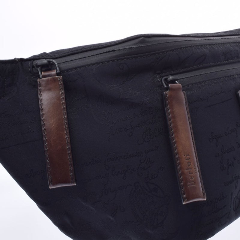 Berluti Berlutti Caligraphy Black Men's Campus Calf Body Bag A Rank used Ginzo