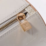 LOUIS VUITTON ルイヴィトン ヴェルニ ベッドフォード ペルル M91331 レディース モノグラムヴェルニ レザー ハンドバッグ ABランク 中古 銀蔵