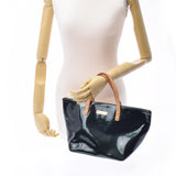 LOUIS VUITTON Louis Vuitton Verni Bell Vue PM Blue Nui M93671 Ladies Monogram Verni Leather Handbag B Rank used Ginzo
