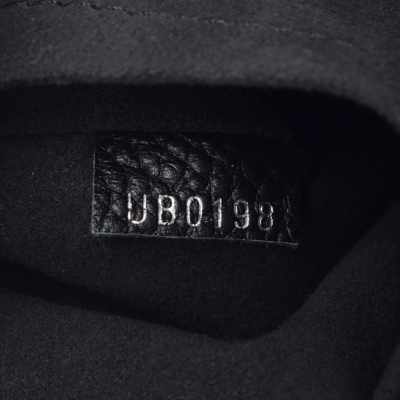 LOUIS VUITTON ルイヴィトン アルマンドメッセンジャー 黒 M53491 メンズ トリヨンレザー ショルダーバッグ Aランク 中古 銀蔵