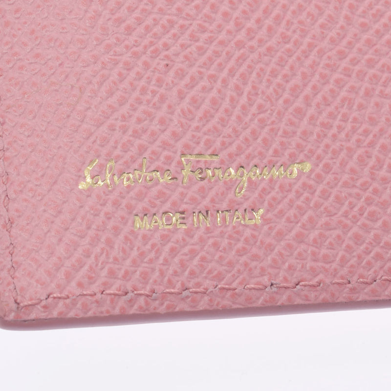 SALVATORE FERRAGAMO フェラガモ ガンチーニ金具 コンパクトウォレット ピンク ゴールド金具 22D780 レディース カーフ 二つ折り財布 未使用 銀蔵